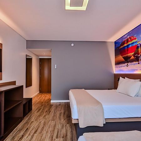 Hotel Panamby Guarulhos Bagian luar foto